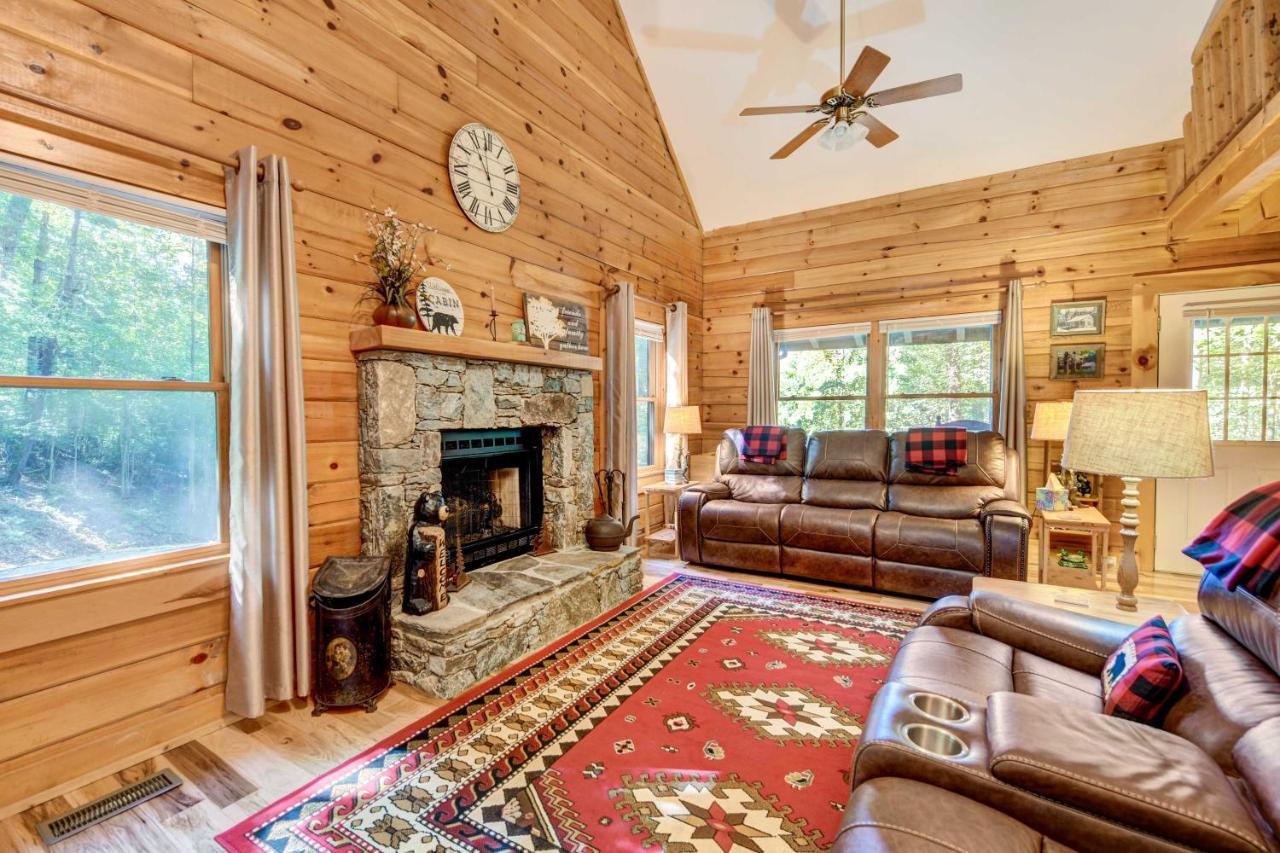 Waynesville Cabin With Covered Deck And Fire Pit! Lake Junaluska Zewnętrze zdjęcie